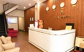 A25 Hotel - 12 Liên Trì